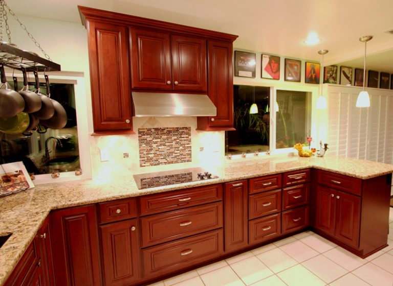 Tips for Picking Your New Kitchen Kitchen Refacing