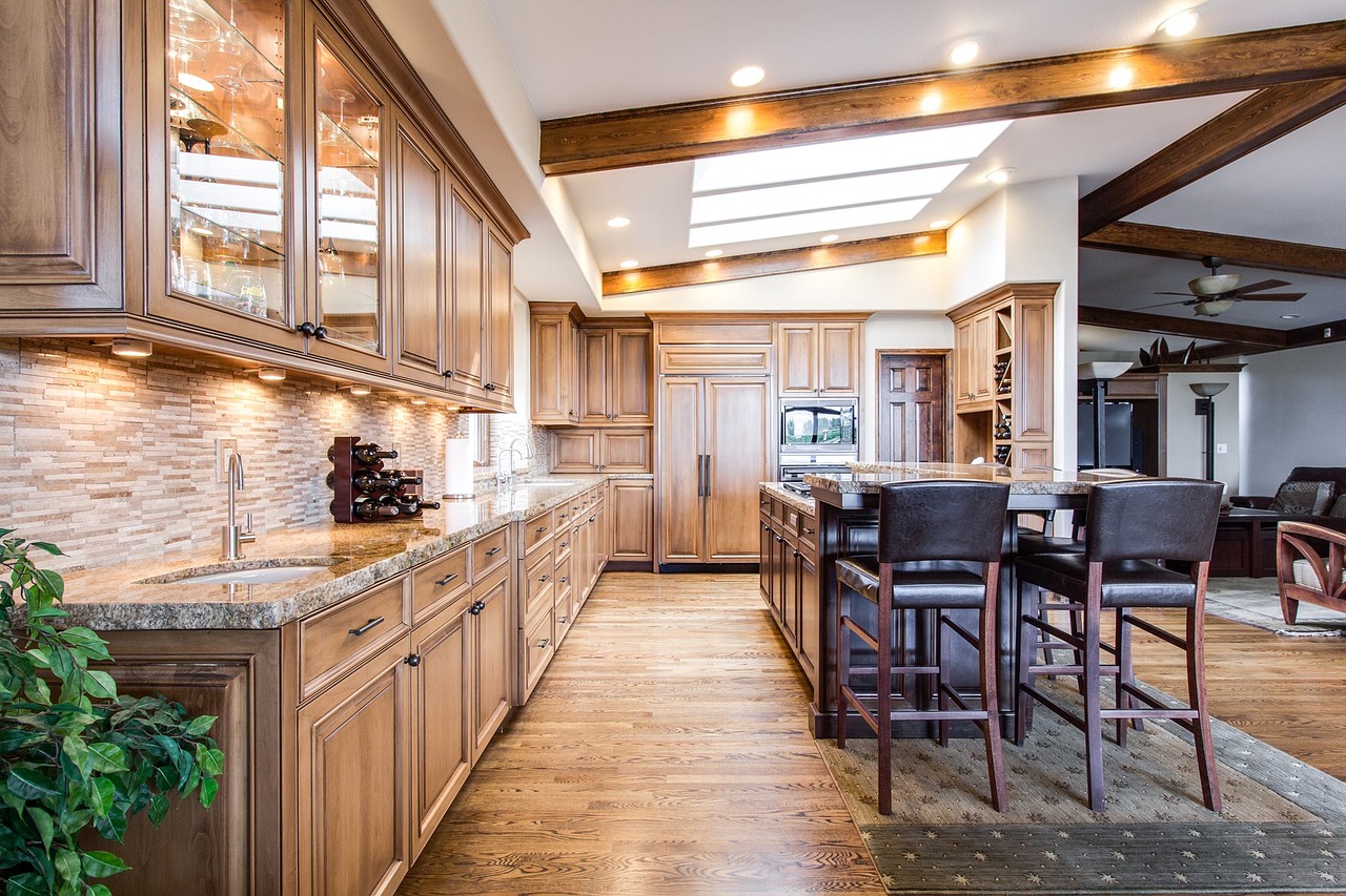 Benefits of Refacing Your Kitchen Cabinets