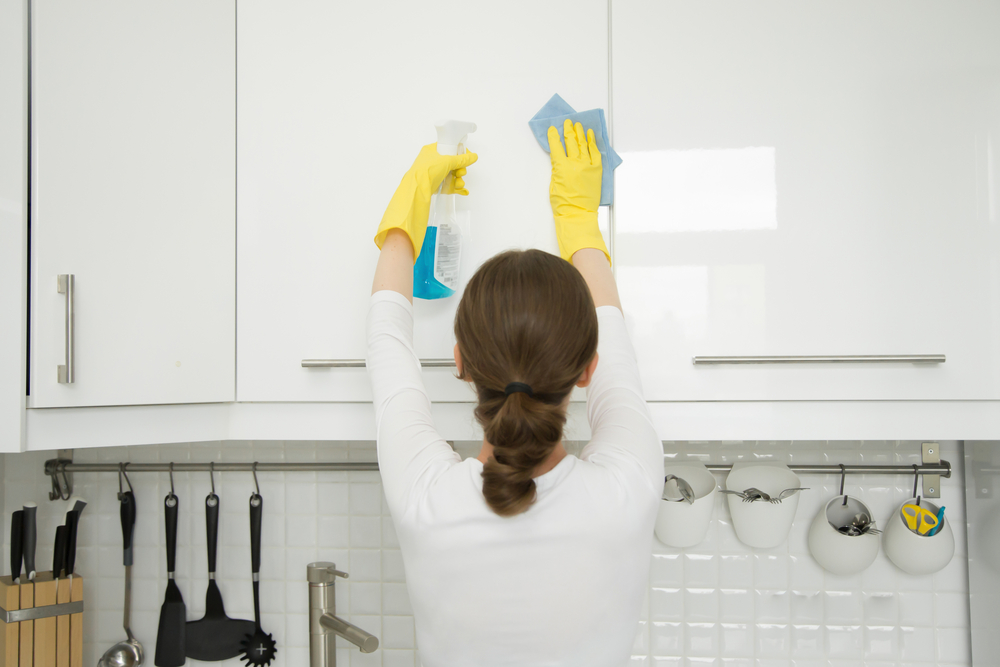 Cleaning Tips for Your Newly Refaced Kitchen Cabinets